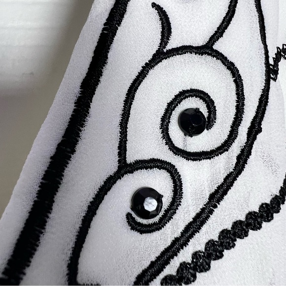 Chi Chi London Embroidered Mini Dress Women’s 6 White Chiffon Black Beaded NEW - Picture 10 of 11